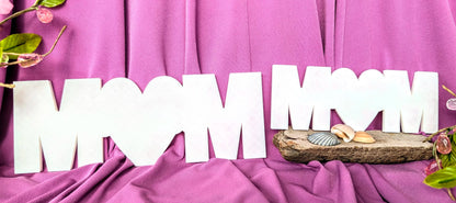 "I Love You Mom" table decoration